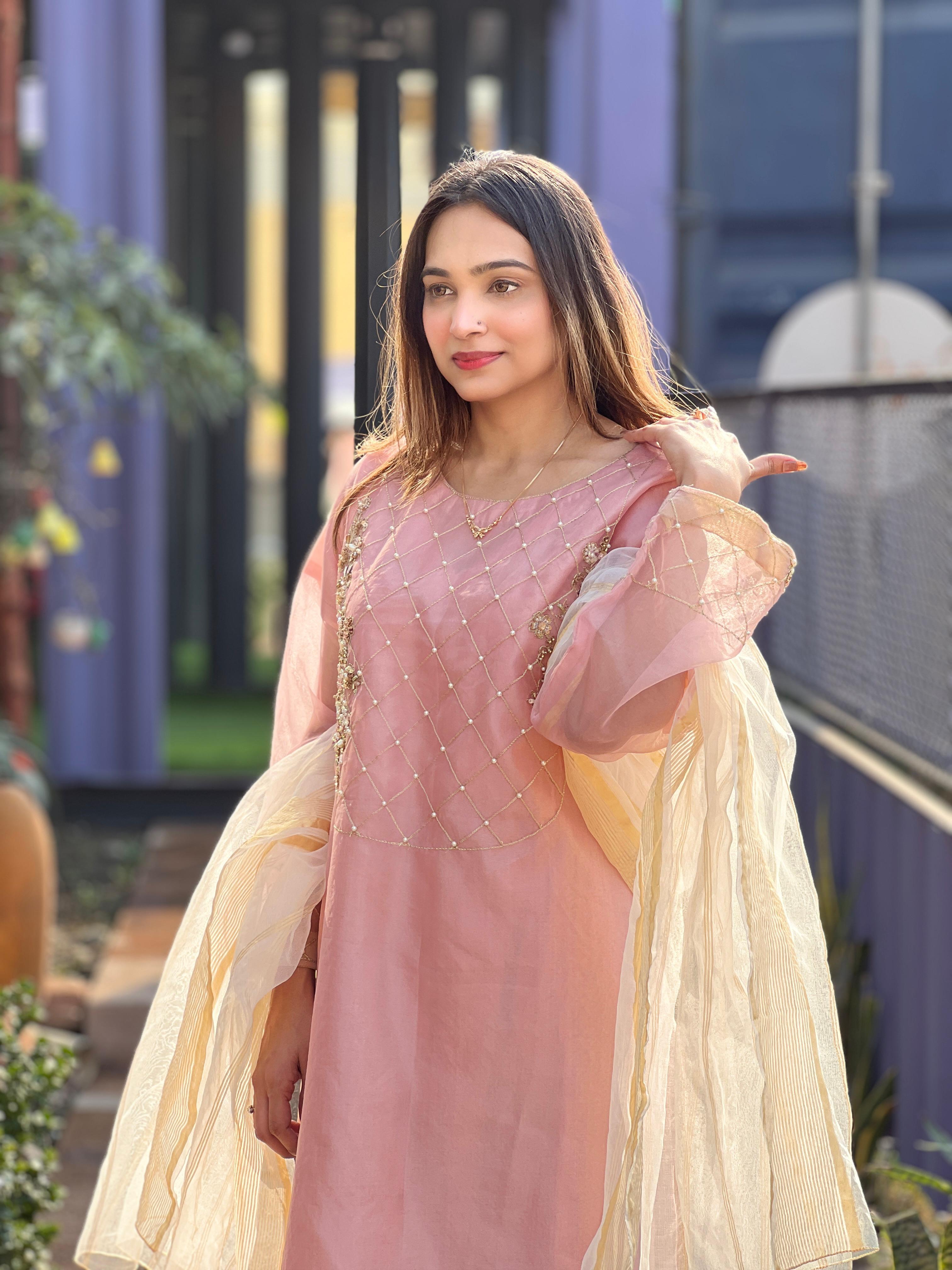 Soft Pink Hand-Embroidered Organza Shirt & Pants Set – Tila Grid, Pearl & Sequin Work | Luxury Eid & Formal Wear