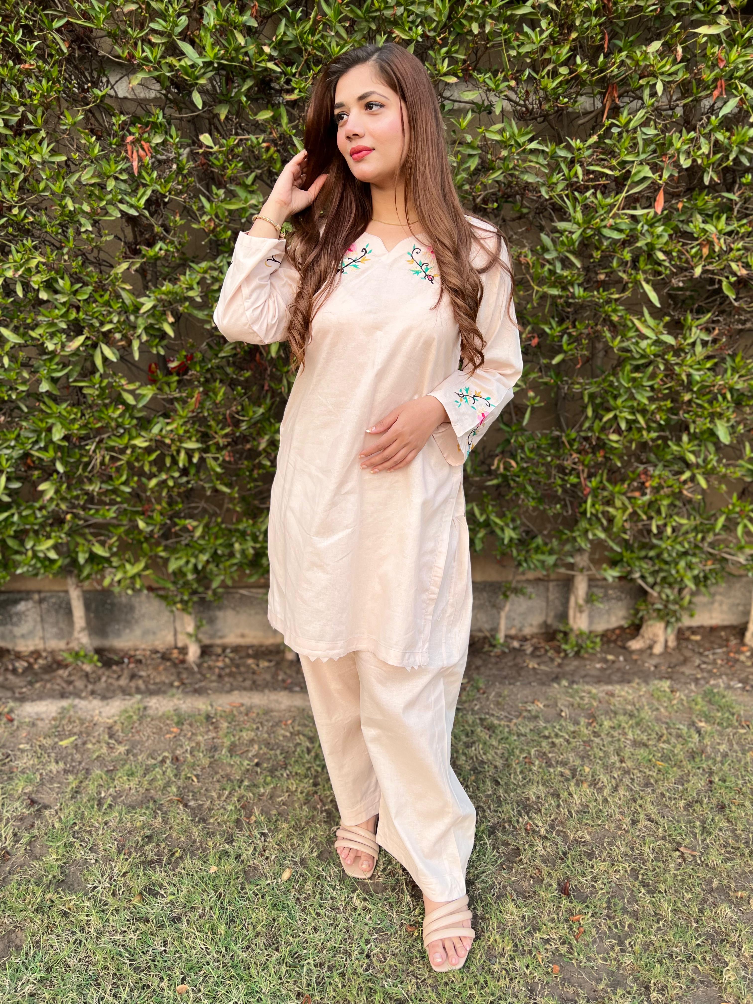 Hand-Embroidered 2-Piece Cotton Lawn Outfit – Cream (Eid Collection | Summer Wear)