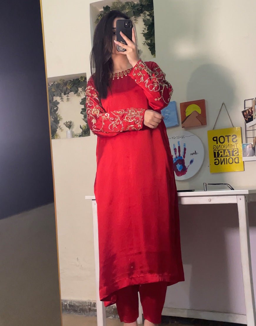 Red Hand-Embroidered 2-Piece Suit – Dabka & Sequin Work | Luxury Eid & Festive Wear