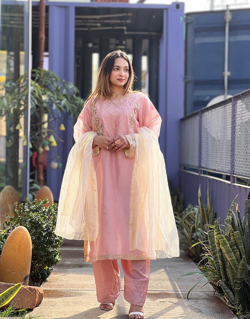 Soft Pink Hand-Embroidered Organza Shirt & Pants Set – Tila Grid, Pearl & Sequin Work | Luxury Eid & Formal Wear